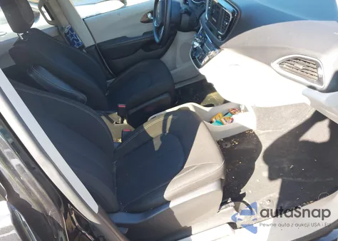 2020 Chrysler Voyager L from USA, damaged, VIN 2C4RC1AG2LR250706